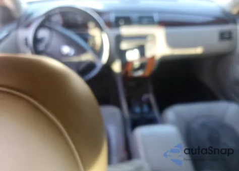 2010 Buick Lucerne Cxl z USA, uszkodzony, nr VIN 1G4HD5EM0AU108513